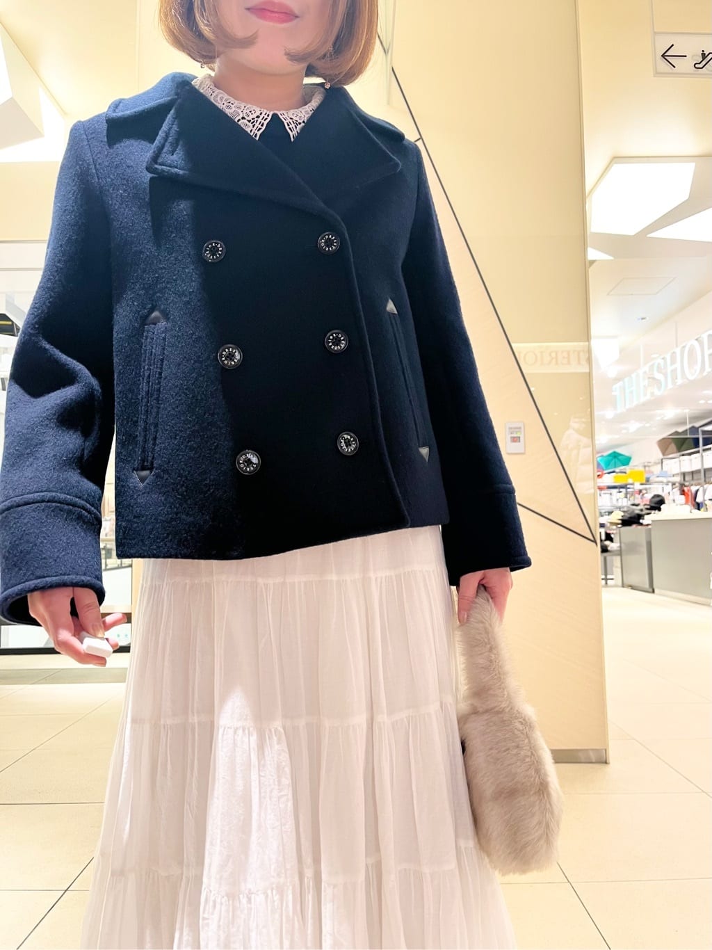 yahataさんの「DRESSTERIOR｜2WAYレースカラーニット」を使ったコーディネート