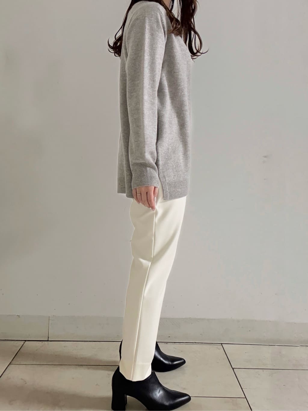 kahoさんの「INDIVI｜【名品／撥水／抗菌防臭】ショート丈リサイクルダウンコート」を使ったコーディネート