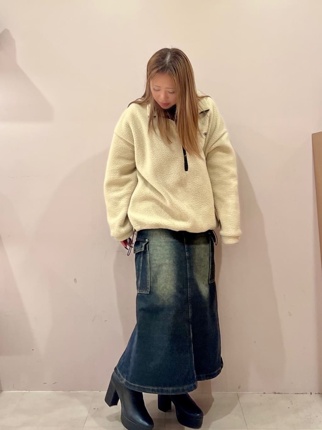 Moriさんの「ESPERANZA｜ゆる傾斜ショートブーツ」を使ったコーディネート