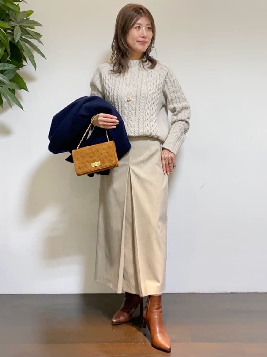 tomoさんの「UNTITLED｜【着回しが効く／オンオフアウター】ウールショートコート」を使ったコーディネート