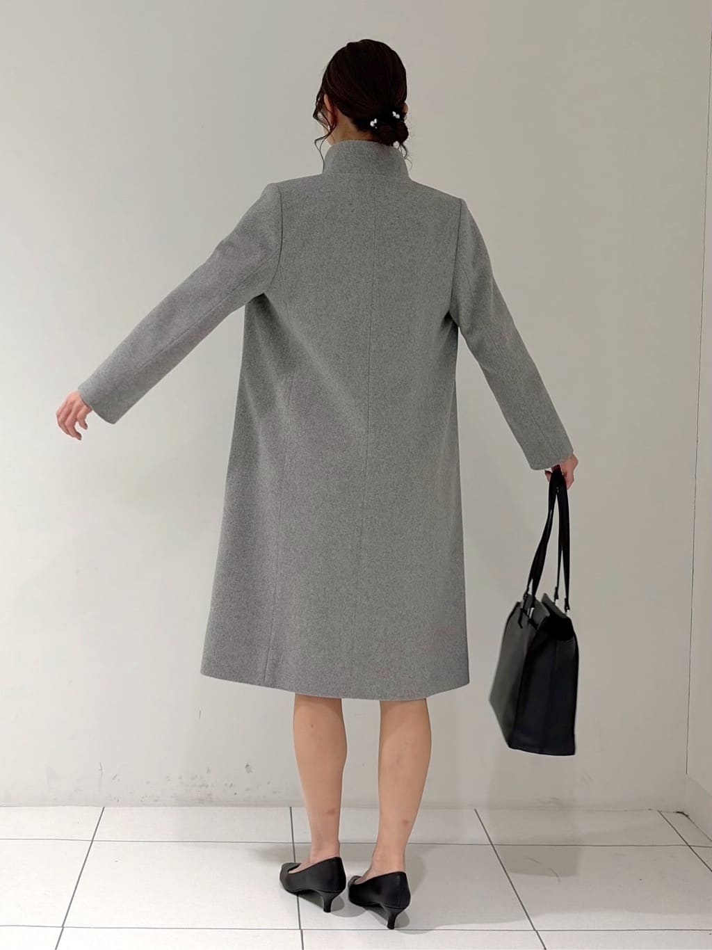 shioriさんの「INDIVI｜【洗える／通勤／スーツ】メランジストレッチ ノーカラージャケット」を使ったコーディネート