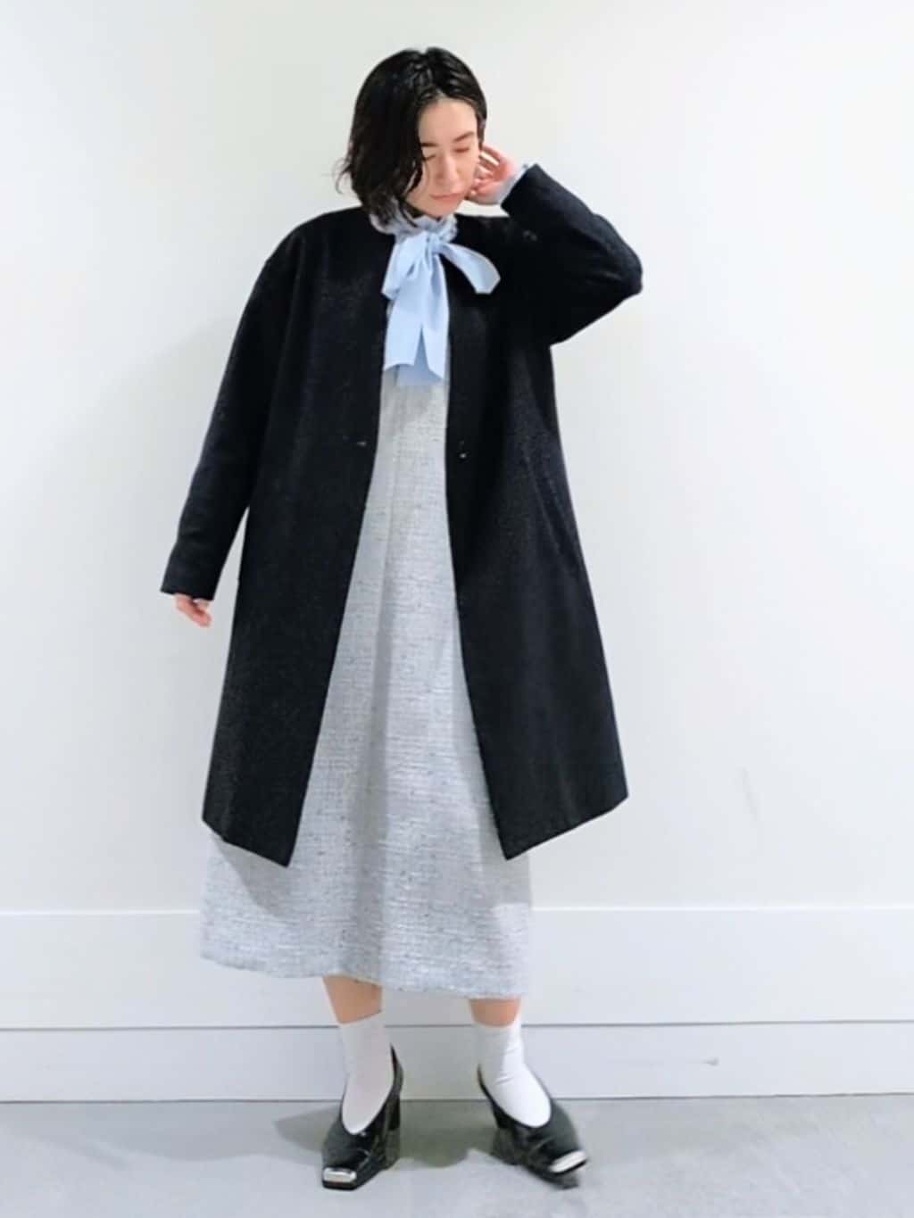 ミズタさんの「UNTITLED｜◆【セレモニー/華やか】2WAYボウタイブラウス」を使ったコーディネート