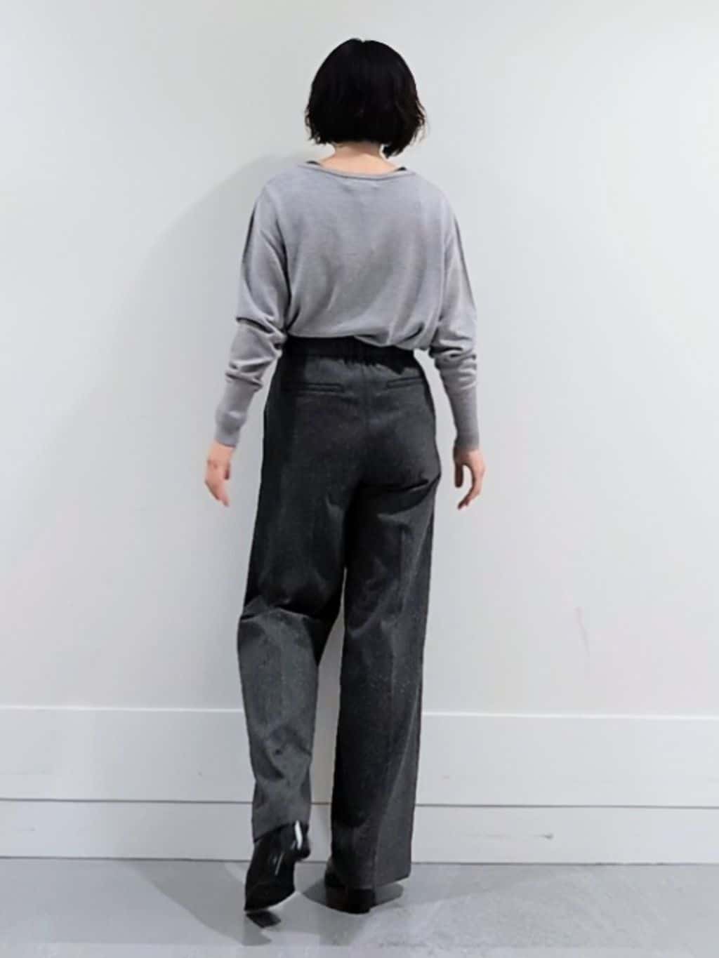 ミズタさんの「UNTITLED｜【8色展開/体型カバー】魅せるタイムレスニット」を使ったコーディネート