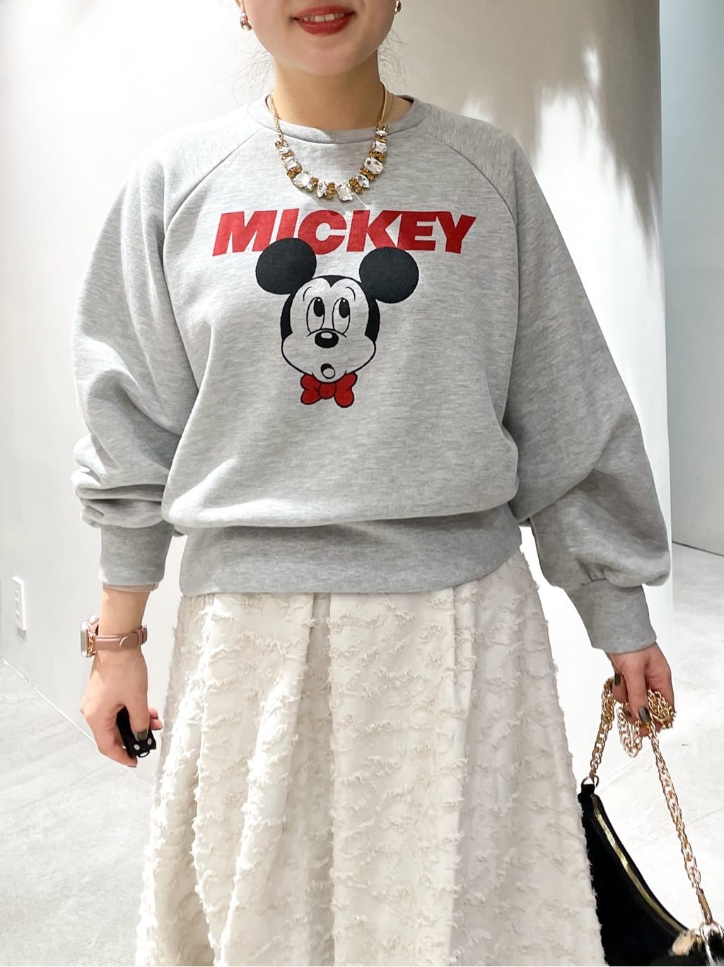 かりんさんの「OPAQUE.CLIP｜《Mickey Mouse》プリントアソートスウェット【洗濯機OK】」を使ったコーディネート