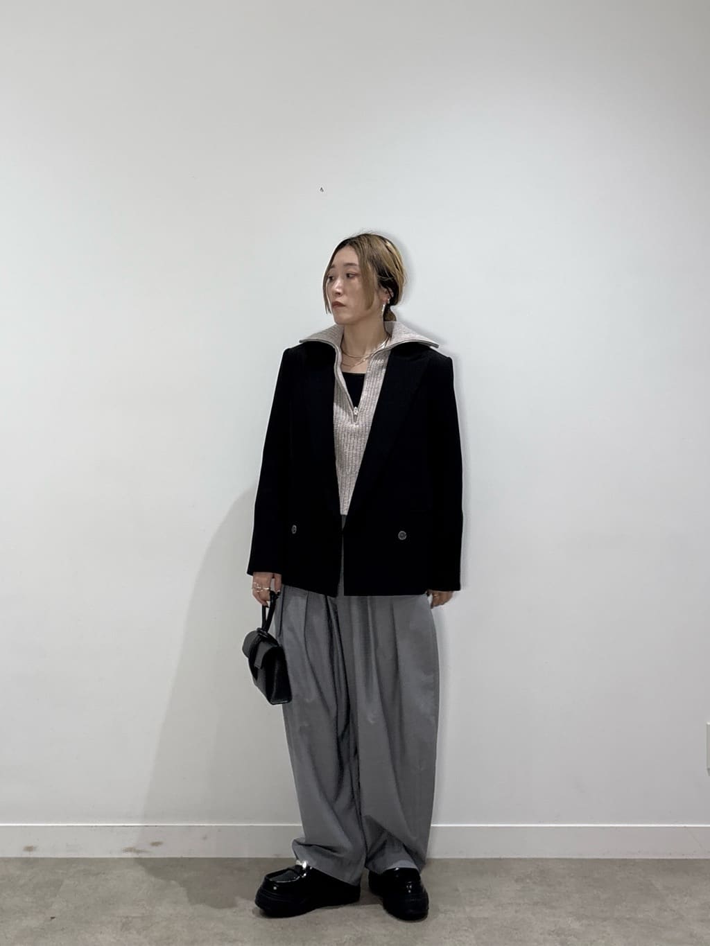kotakiさんの「INDIVI｜【オケージョン／セレモニー／セットアップ可能】ダブルクロスモードジャケット」を使ったコーディネート