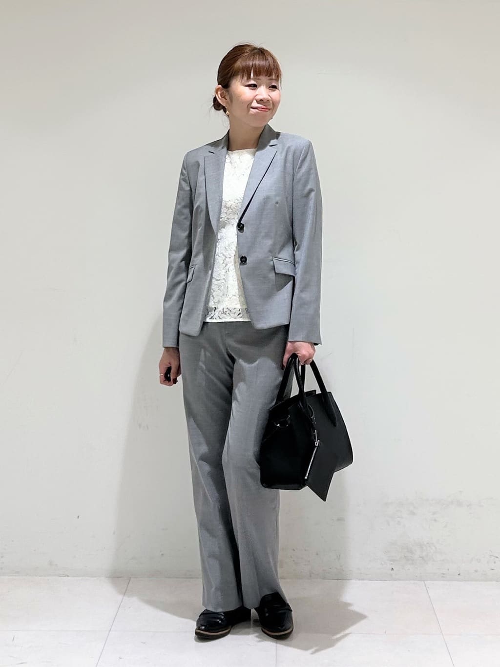 tsuyuさんの「INDIVI｜【超軽量／蓄熱】ライトパフチェスターコート」を使ったコーディネート