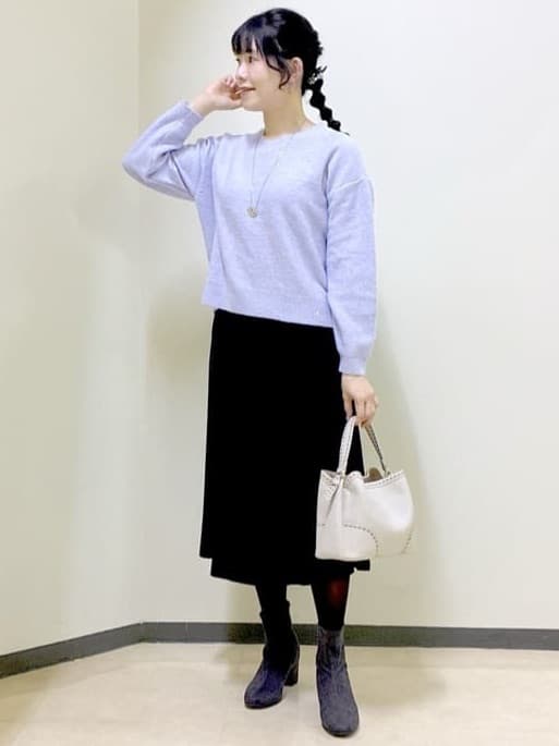  beni_gingerさんの「Reflect｜【通勤】スエードライクフレアスカート」を使ったコーディネート