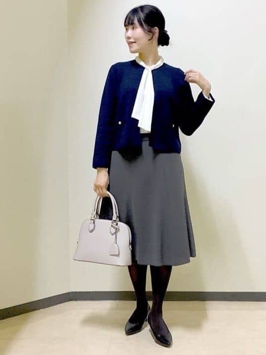  beni_gingerさんの「Reflect｜【きちんと見え／通勤／セレモニーにおすすめ◎】ドット柄ボウタイブラウス」を使ったコーディネート