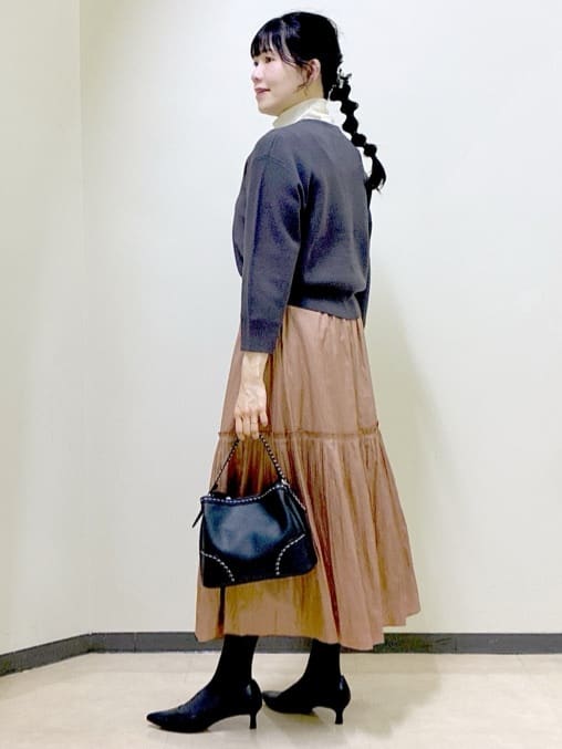  beni_gingerさんの「Reflect｜【レイヤードスタイルのインナーに◎】タートル&times;ラグランスリーブプルオーバー」を使ったコーディネート