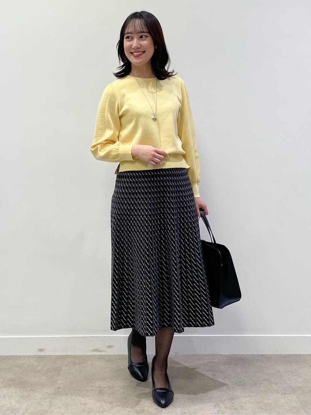 yukariさんの「Reflect｜【選べる8色／スカートにもパンツにも◎】ウール混ボートネックニット」を使ったコーディネート
