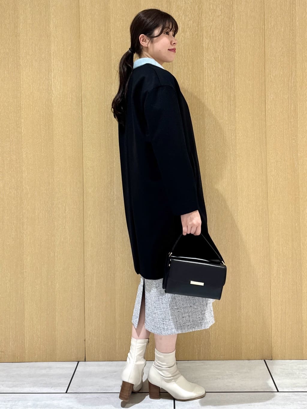 nanaさんの「UNTITLED｜【ふわふわニット/オンオフ使える】フォックスカシミヤ衿付きカーディガン」を使ったコーディネート