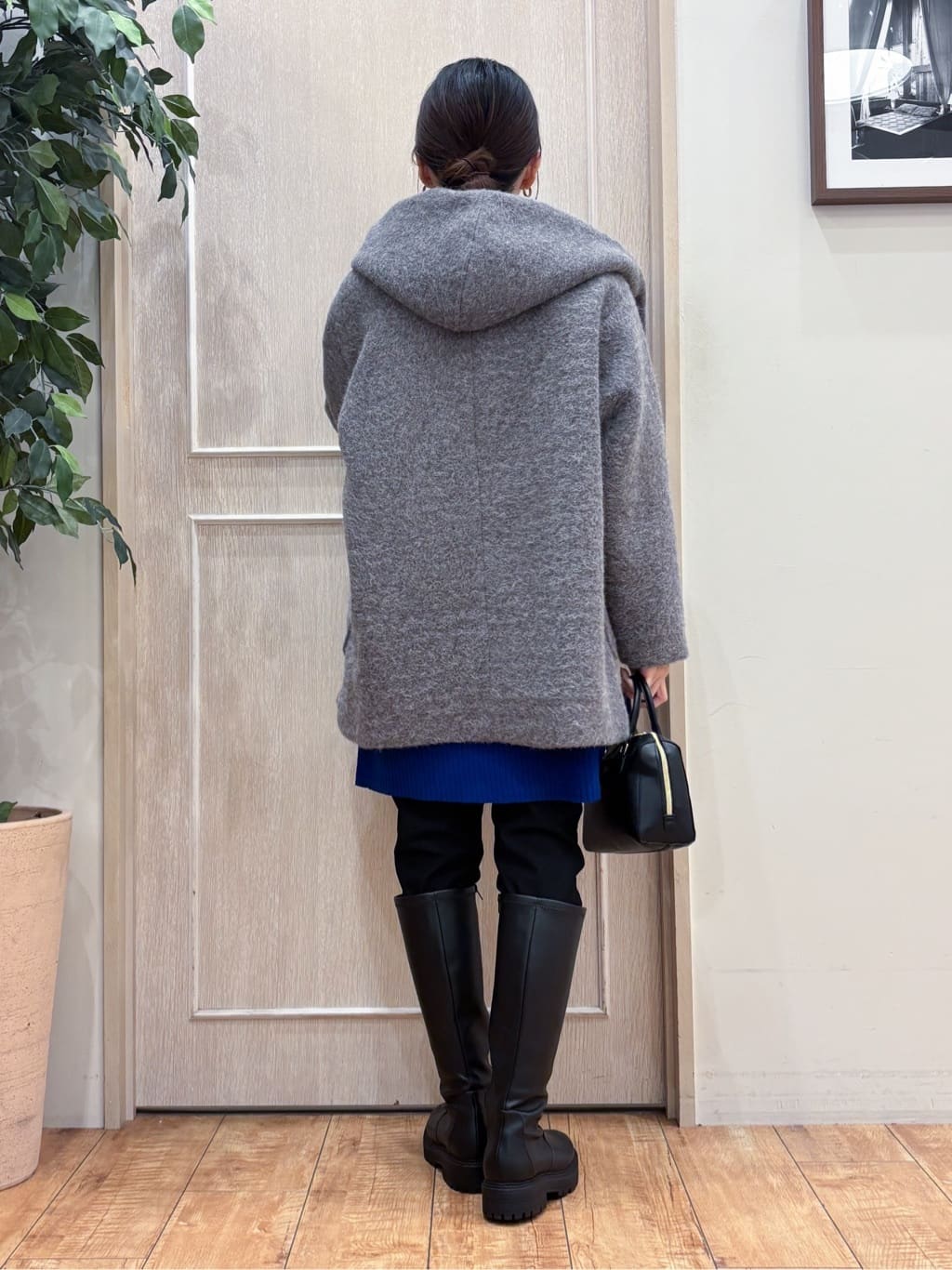 なみさんの「SHOO･LA･RUE｜【洗濯機可/毛玉レス】上品に体型カバー チュニックニットワンピース」を使ったコーディネート