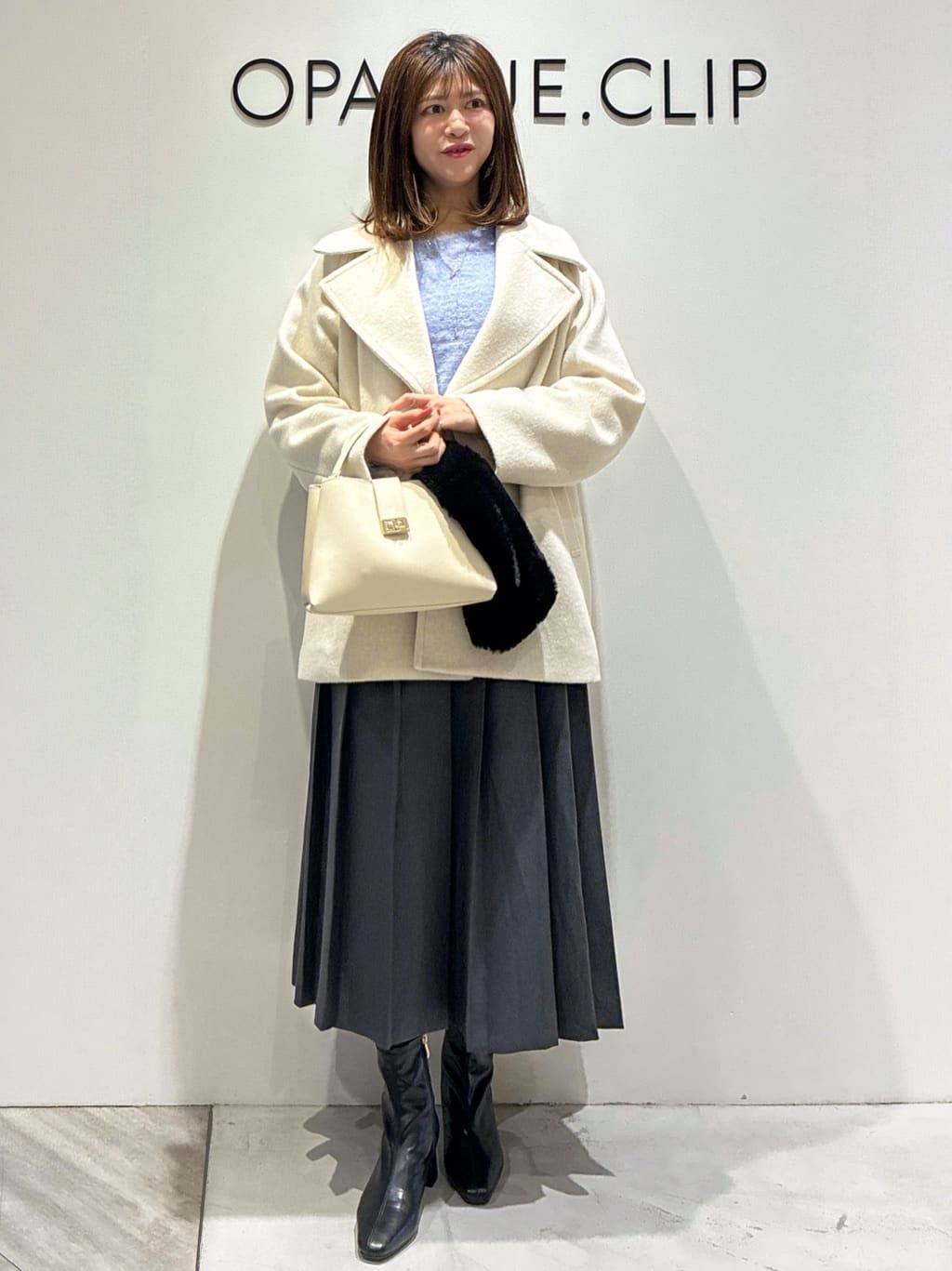 もんちゃんさんの「OPAQUE.CLIP｜ラメシャギーニット【洗濯機OK】」を使ったコーディネート