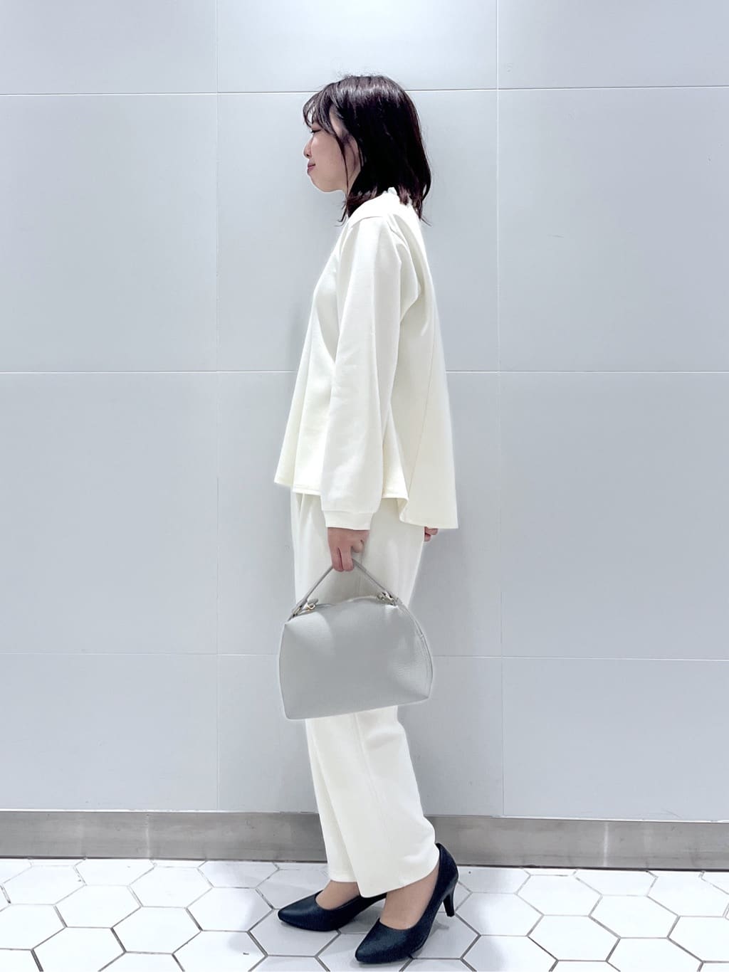 Makinoさんの「Dessin｜【入卒/セレモニー/セットアップ可能】カットジョーゼット2WAYトップス」を使ったコーディネート
