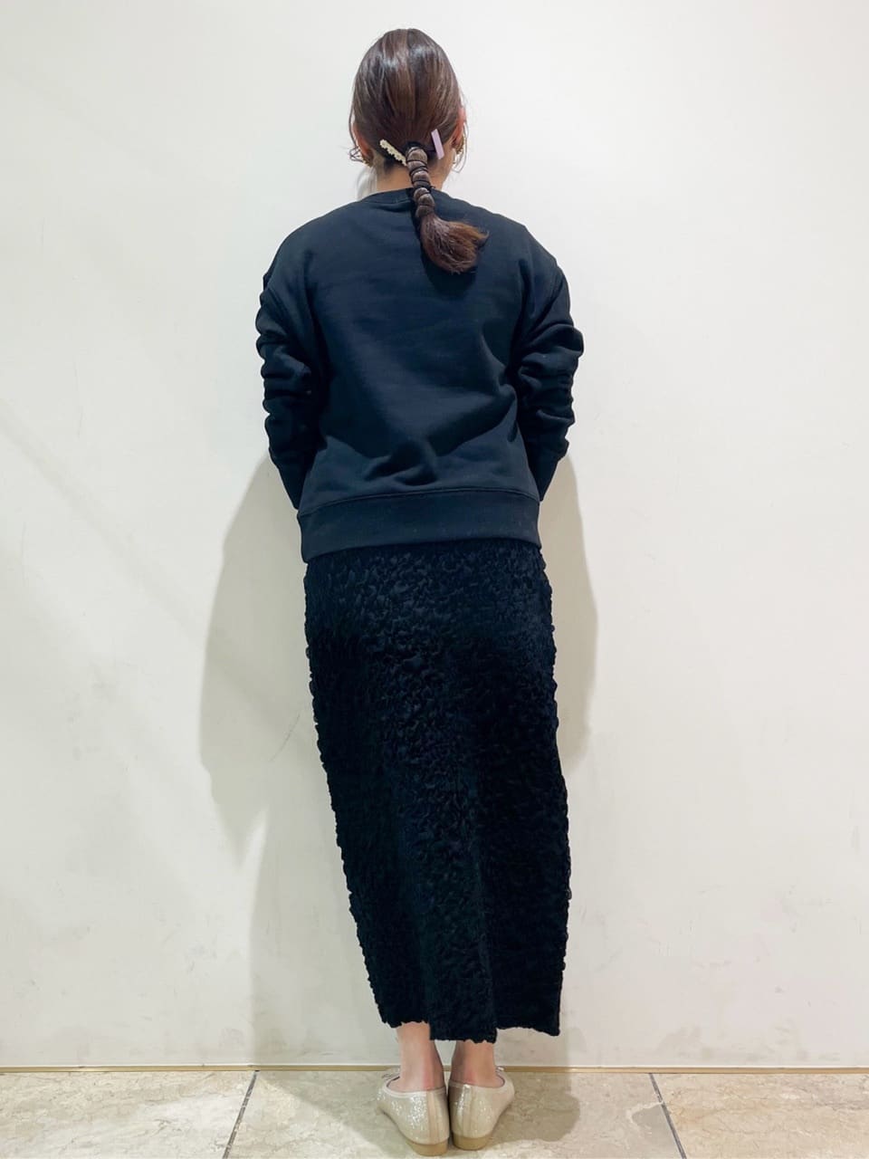 ともも。さんの「OPAQUE.CLIP｜コード刺繍裏毛プルオーバー【洗濯機OK】」を使ったコーディネート
