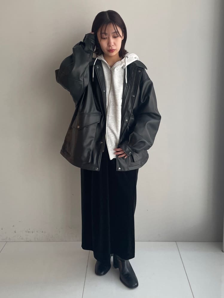 abeさんの「tk.TAKEO KIKUCHI｜シンセティックレザーフライトジャケット」を使ったコーディネート