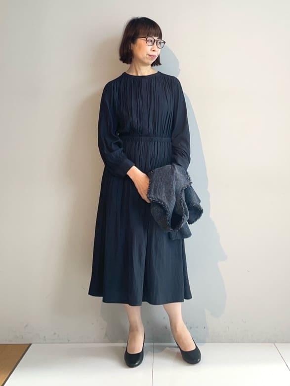 murayamaさんの「INDIVI｜【洗える】ギャザーフレアワンピース」を使ったコーディネート