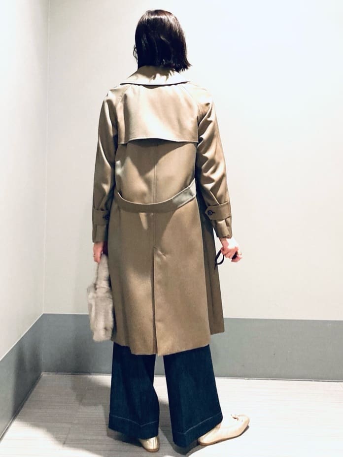 Furuさんの「DRESSTERIOR｜◆コンパクトフェイクファーバッグ」を使ったコーディネート
