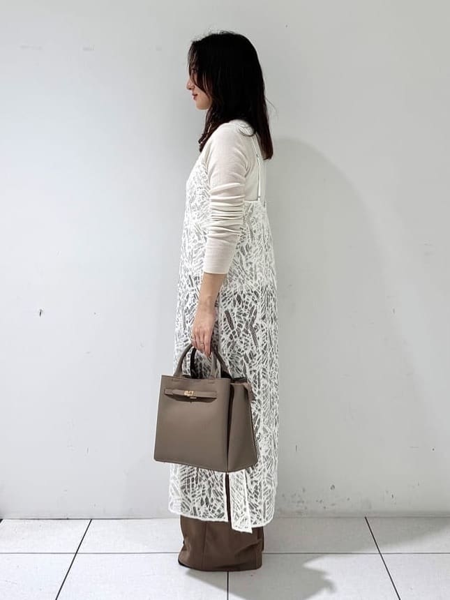 そんさんの「INDIVI｜【レイヤード◎】レースキャミドレス」を使ったコーディネート