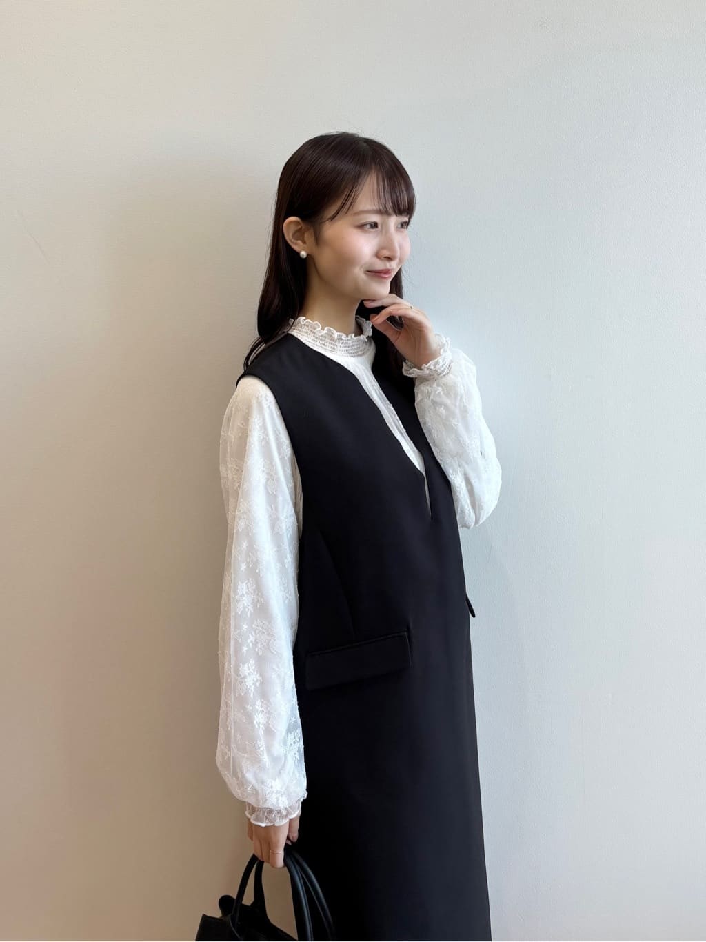 みさかさんの「index｜キーネックジャンスカ【洗濯機OK／防シワ／イージーアイロン】」を使ったコーディネート