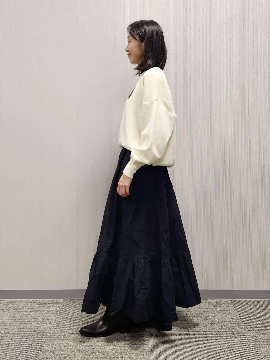 naraさんの「Dessin｜【洗える】Dサガラ刺繍ワッペン付きニット」を使ったコーディネート