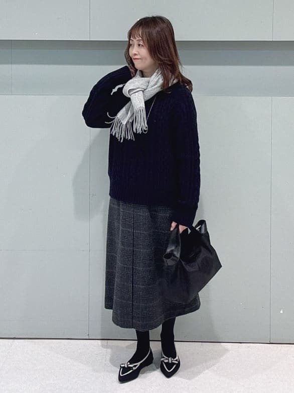 makiさんの「UNTITLED｜【はっ水機能/フード取り外し可】ミディダウンコート」を使ったコーディネート