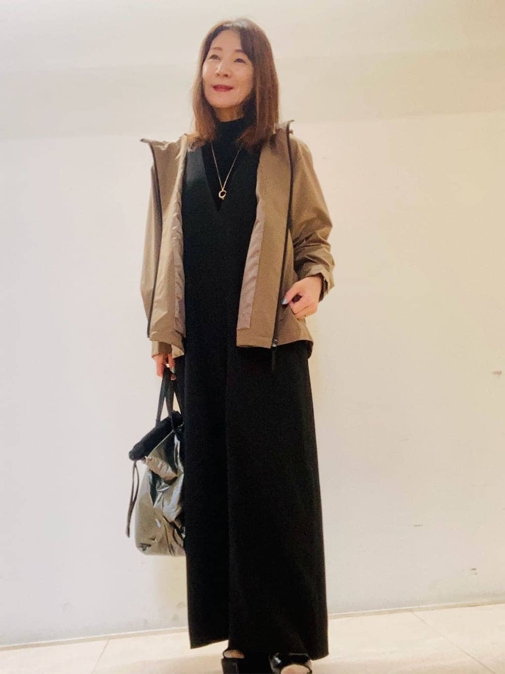 kurodaさんの「Reflect｜【すっきり縦長シルエット】サロペットパンツ」を使ったコーディネート