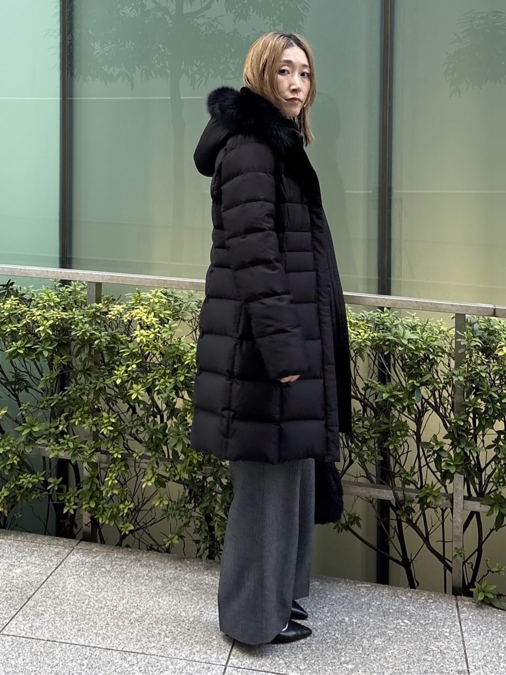 kotakiさんの「INDIVI｜【名品／撥水／抗菌防臭】ロング丈リサイクルダウンコート」を使ったコーディネート