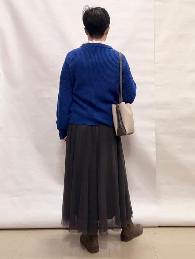 なっちゃんさんの「SHOO･LA･RUE｜【洗濯機可】上品で華やか スタンドフリルブラウス」を使ったコーディネート