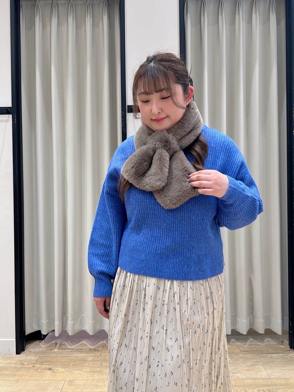 suzuさんの「grove｜【洗える】ふんわりウール混ボトルネックニット」を使ったコーディネート