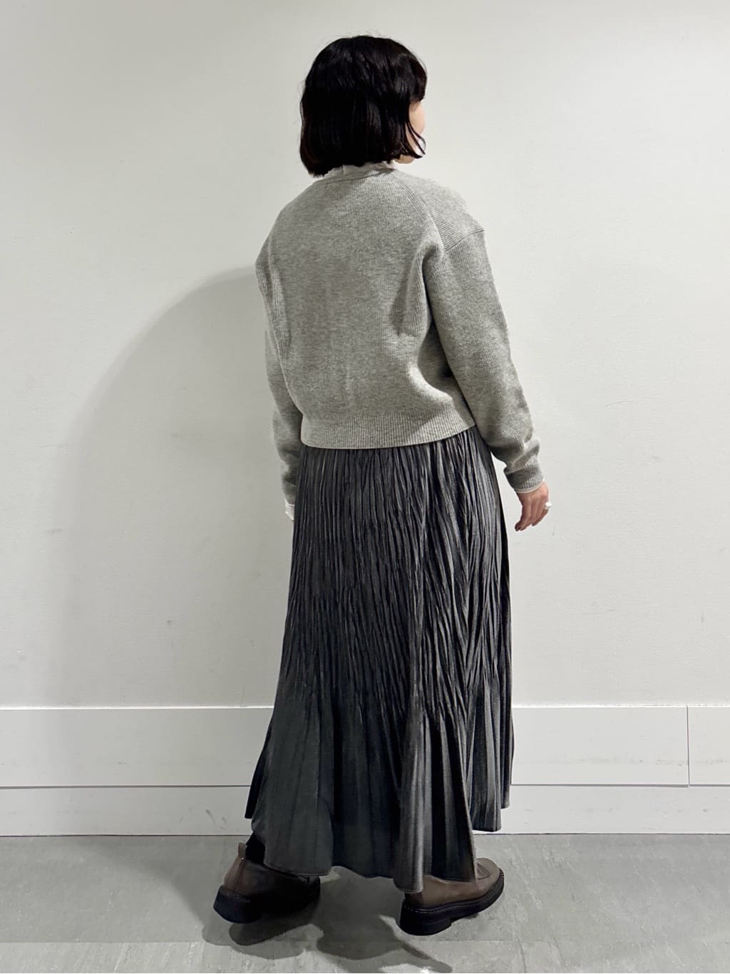 モエカさんの「UNTITLED｜【ハイネック/レイヤード/重ね着におすすめ】トリコットベロア シアーインナー」を使ったコーディネート