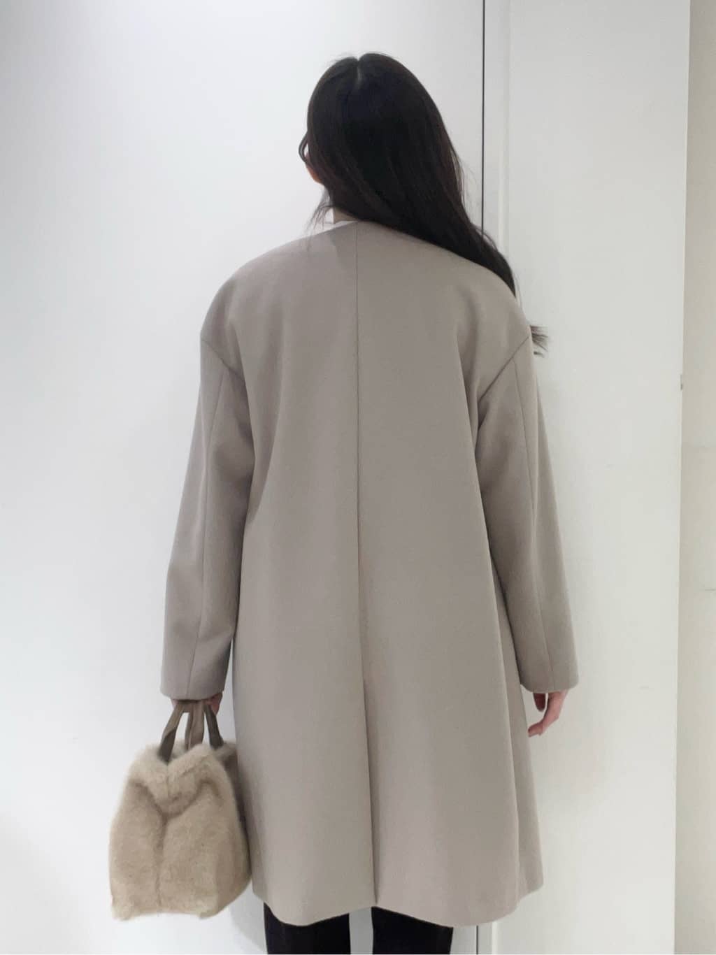 moeさんの「UNTITLED｜【8色展開/体型カバー】魅せるタイムレスニット」を使ったコーディネート