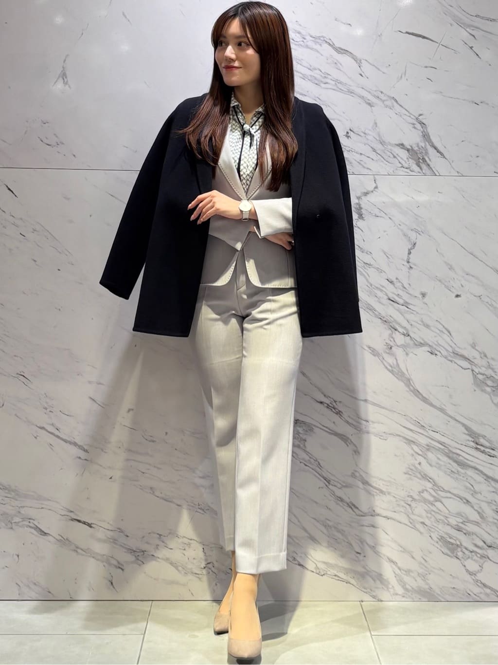 sayaさんの「COUP DE CHANCE｜【リバー仕立て／裏地無し】軽く羽織れるウールリバーコート」を使ったコーディネート