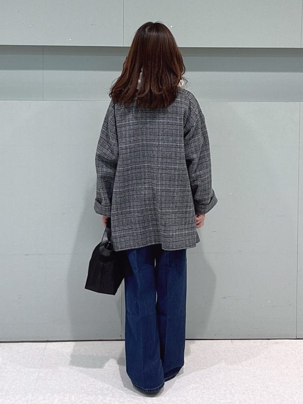 makiさんの「UNTITLED｜【ミディ丈/軽やか】セミラグランリバー コート」を使ったコーディネート