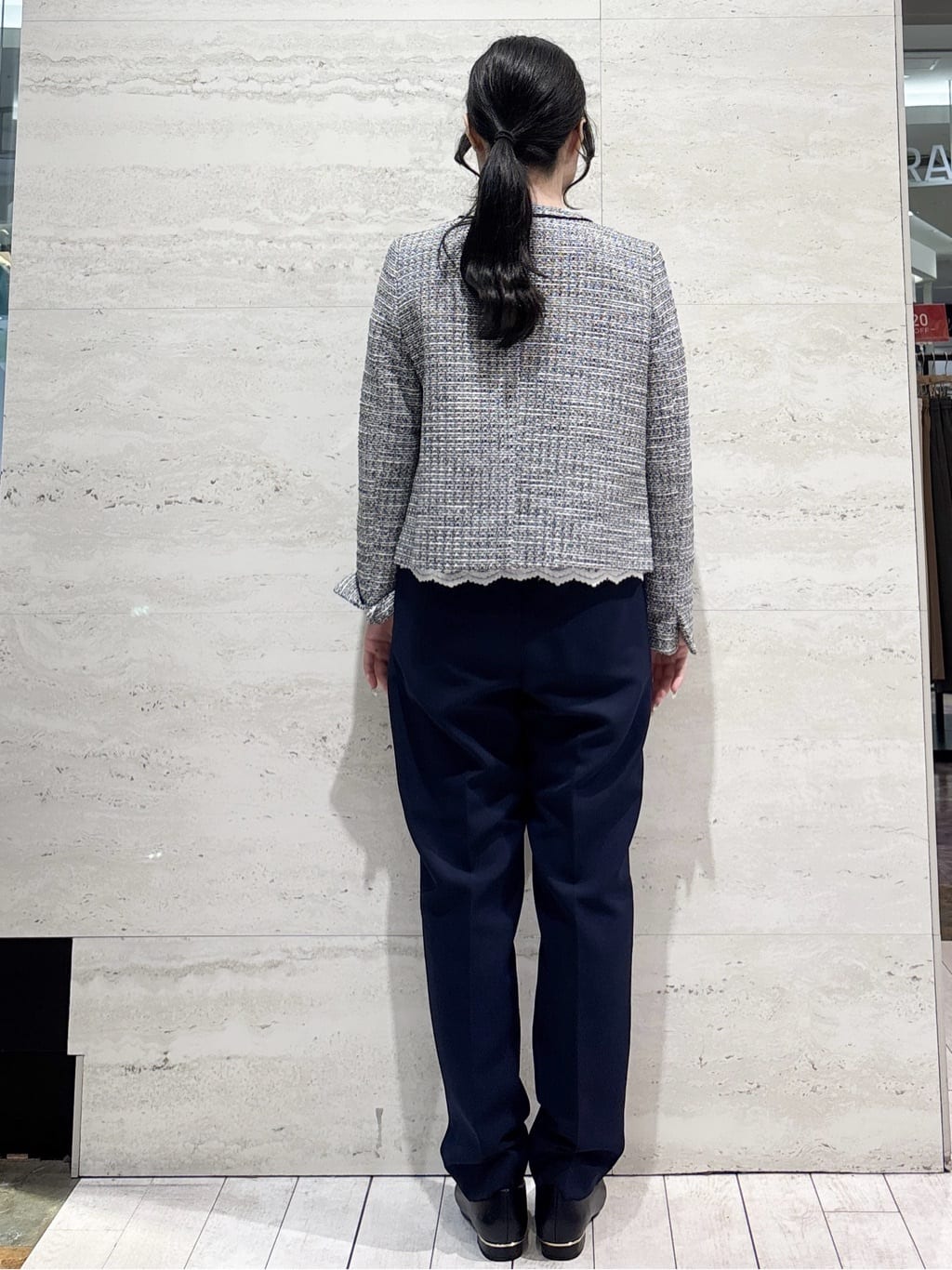 かほさんの「OPAQUE.CLIP｜《通勤対応》レースブラウス【洗濯機OK】」を使ったコーディネート