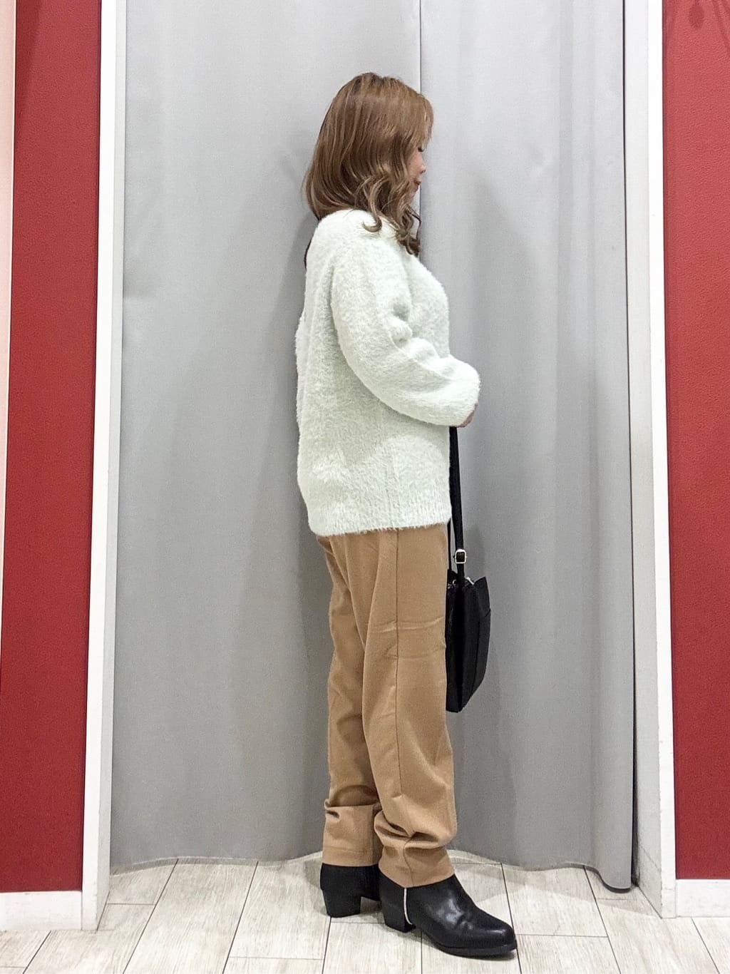 shioさんの「SHOO･LA･RUE｜【撥水/フード取り外し可】自然にくびれる あったかダイヤ柄キルトコート【CIRCRIC】」を使ったコーディネート