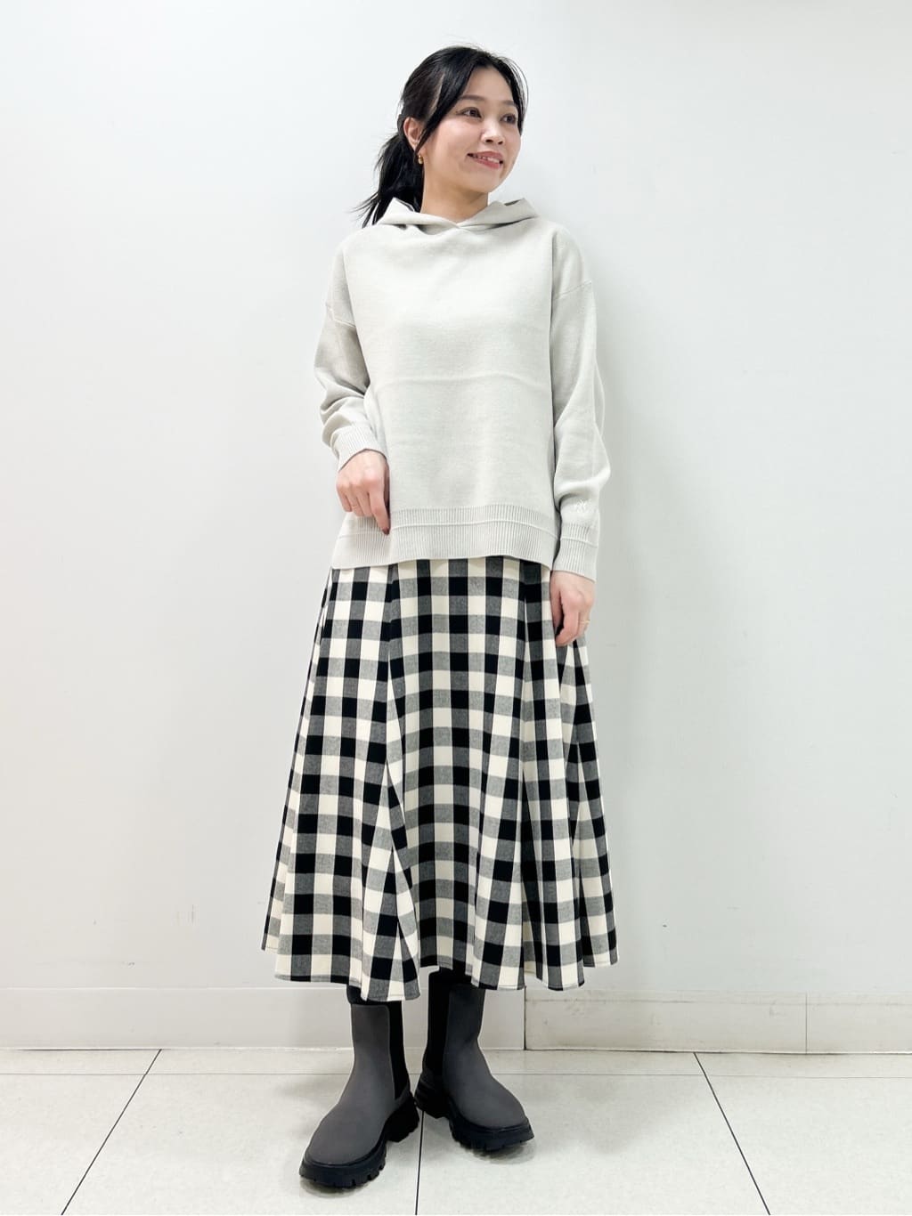 Kaiさんの「Dessin｜【洗える／体型カバー】ちょうどいいニットパーカ」を使ったコーディネート