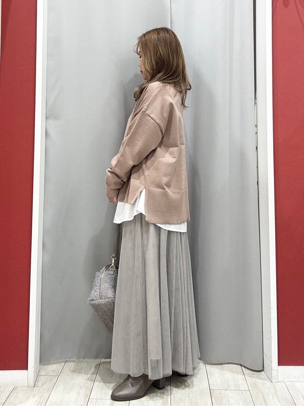 shioさんの「SHOO･LA･RUE｜【2点セット/洗濯機可/S-LL】着回しがきく もちもちハイネックニット+裾シャツインナー」を使ったコーディネート