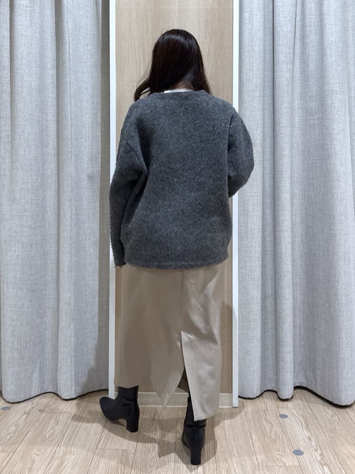 sachiさんの「grove｜【ウエストゴム】美シルエットなハイウエストサス付きスカート」を使ったコーディネート