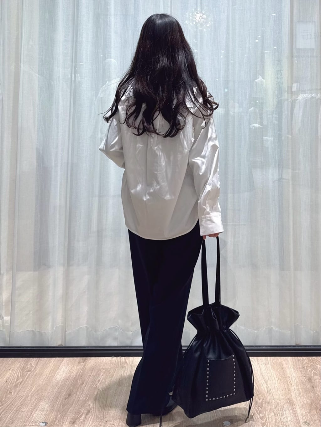 ぞうげさんの「OPAQUE.CLIP｜襟チュールシャツ【洗濯機OK】」を使ったコーディネート