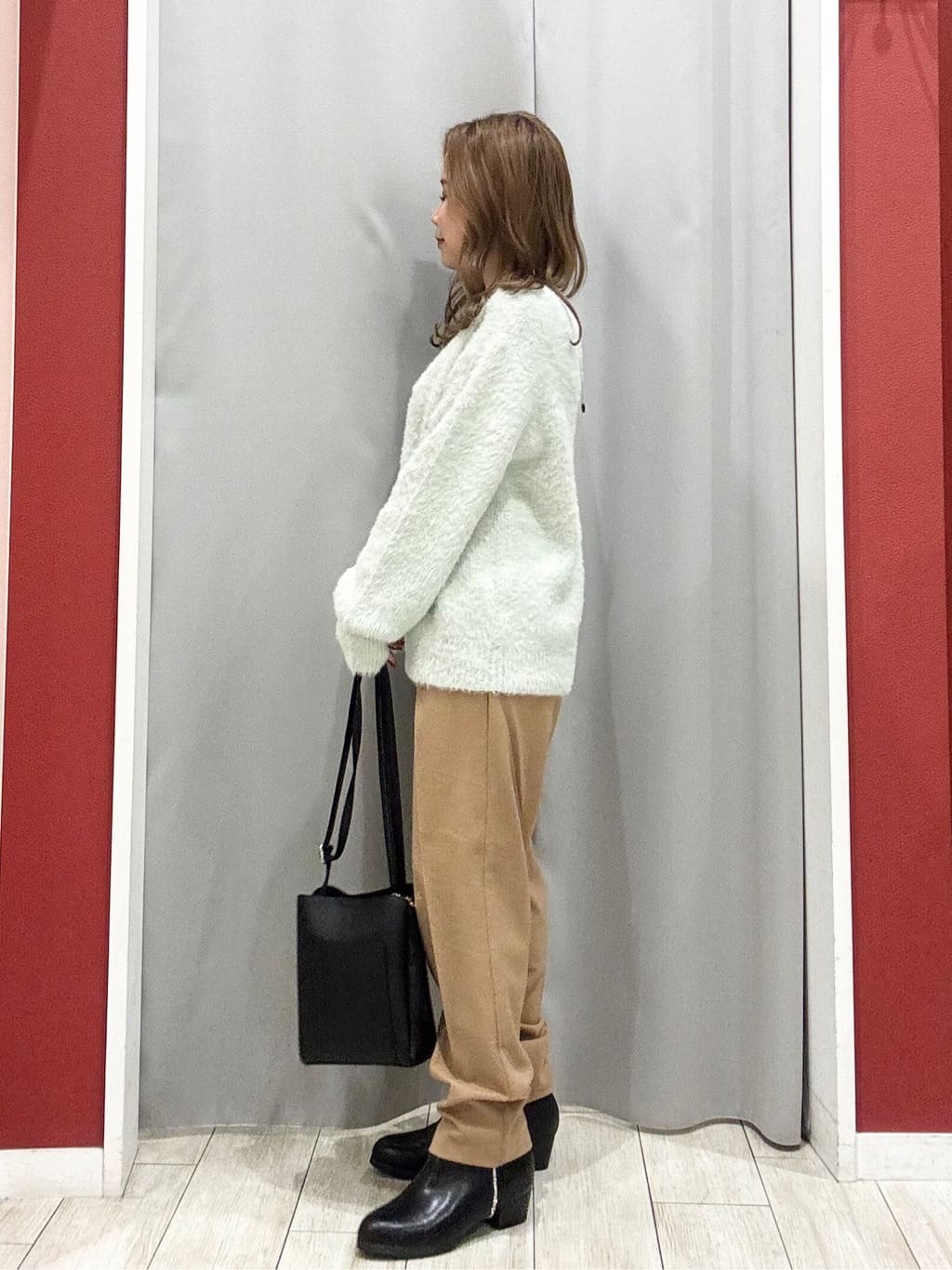 shioさんの「SHOO･LA･RUE｜【撥水/フード取り外し可】自然にくびれる あったかダイヤ柄キルトコート【CIRCRIC】」を使ったコーディネート