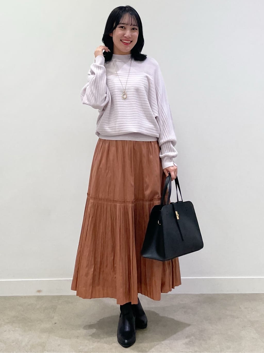 yukariさんの「Reflect｜【秋映え／ゆったり着られる◎】ドルマンシルエットニット」を使ったコーディネート