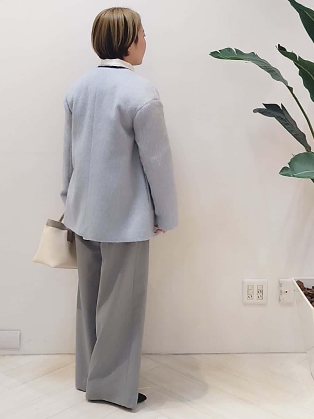 s u g iさんの「UNTITLED｜【洗える】スポンディッシュ ケーブル柄ニット」を使ったコーディネート