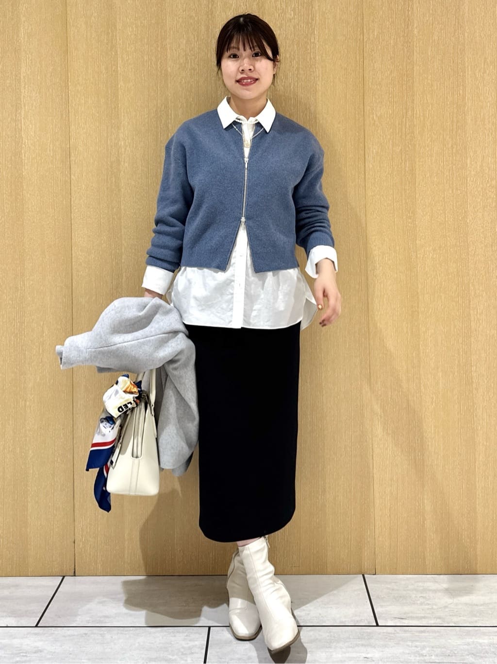 nanaさんの「UNTITLED｜【重ね着レイヤード/スーツブラウス】ファインブロードベーシックシャツ」を使ったコーディネート