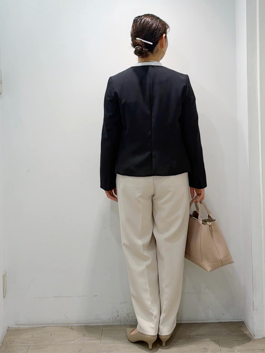 sumicaさんの「OPAQUE.CLIP｜《通勤／セットアップ対応》 Vネックジャケット／ダブルクロス【洗濯機OK】」を使ったコーディネート