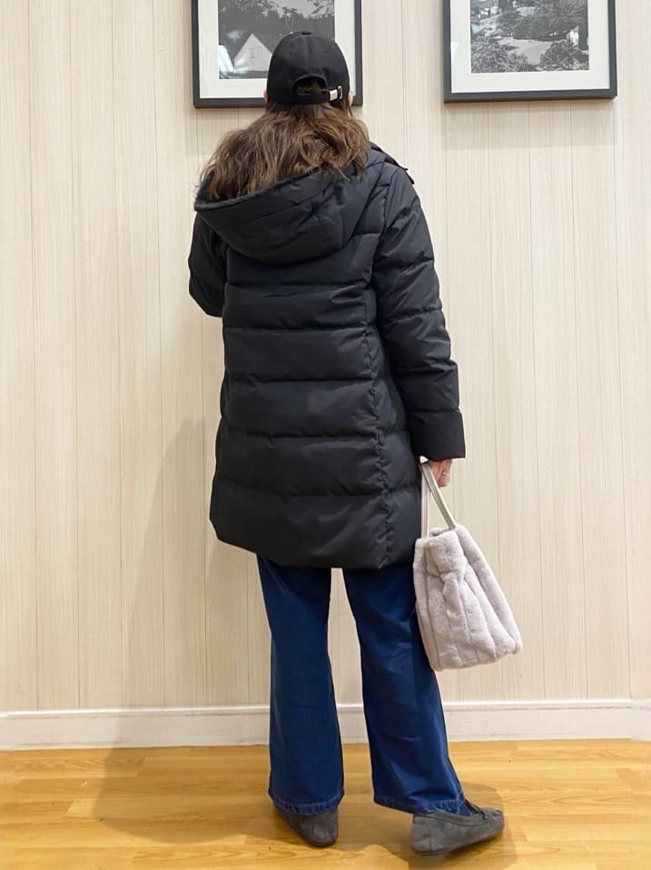 natsuさんの「SHOO･LA･RUE｜【洗濯機可/撥水】フェイクファーフード ロングダウン」を使ったコーディネート
