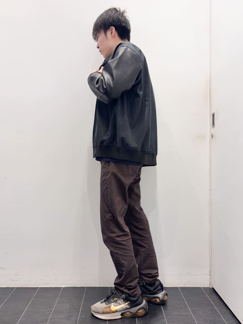 ちびちゃんさんの「THE SHOP TK｜【1ランク上の大人カジュアルに】異素材コンビ リブブルゾン」を使ったコーディネート