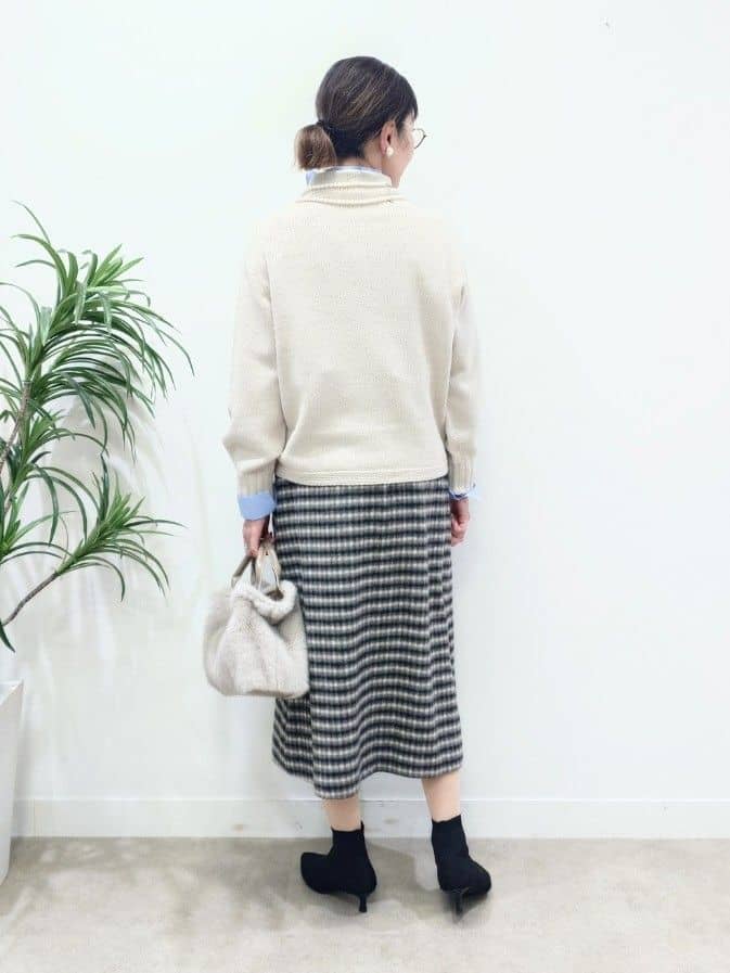 MUTSUKOさんの「UNTITLED｜【洗える】スポンディッシュ ボトルネックニット」を使ったコーディネート
