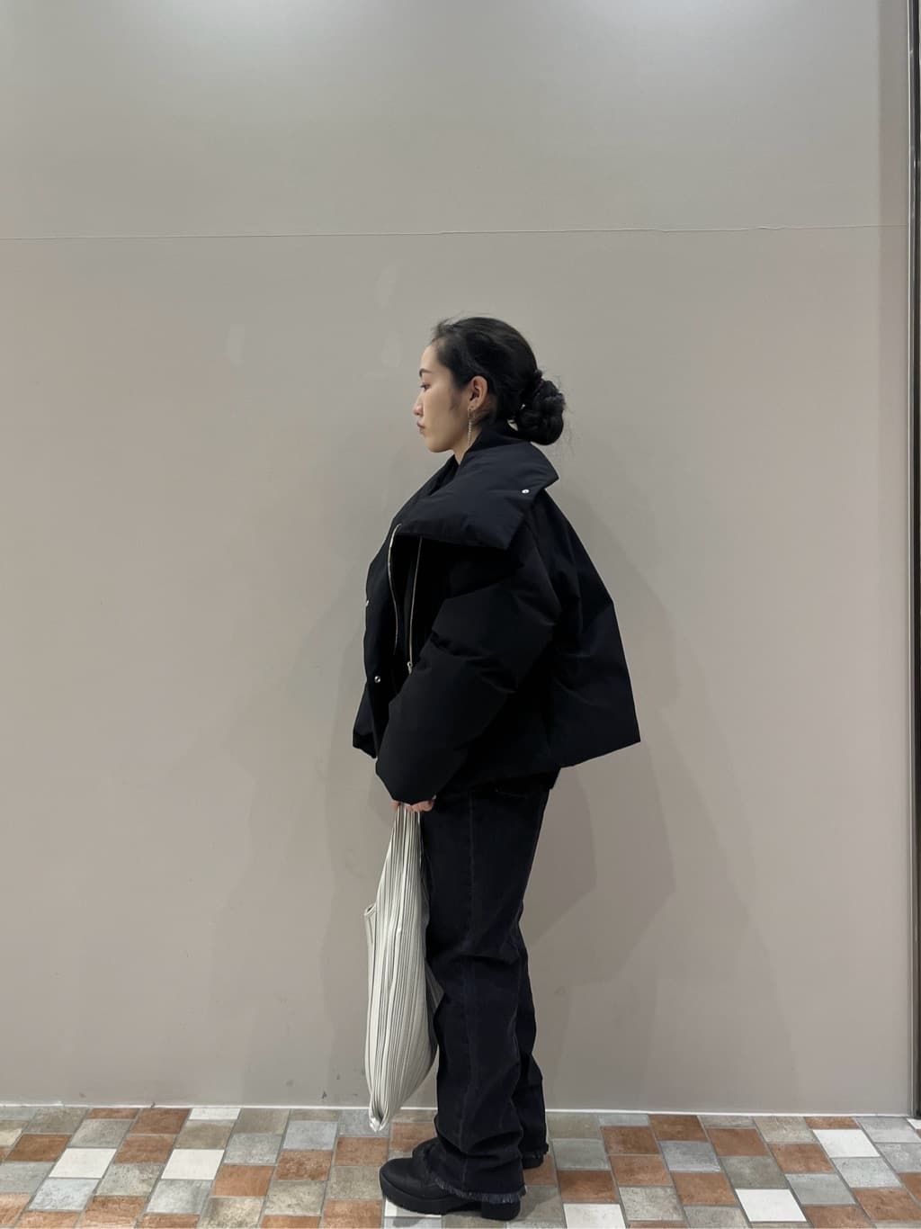 Uminoさんの「INDIVI｜【洗える】ヘアリーフォルムニット」を使ったコーディネート