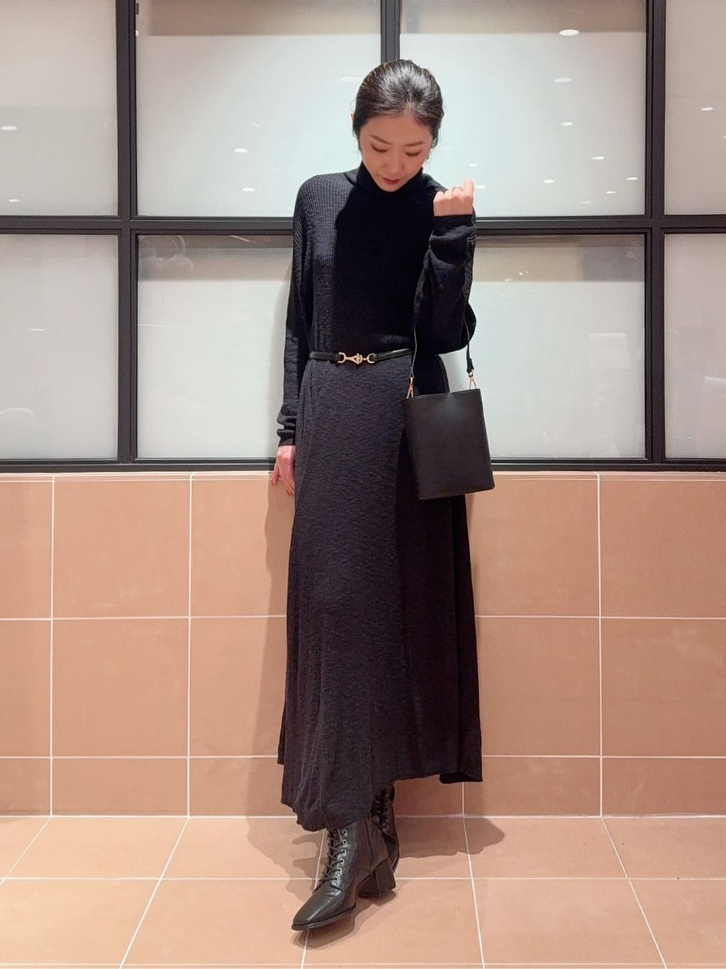 kaoriさんの「ESPERANZA｜フェイクファーハンドル3WAYミニショルダーバッグ」を使ったコーディネート